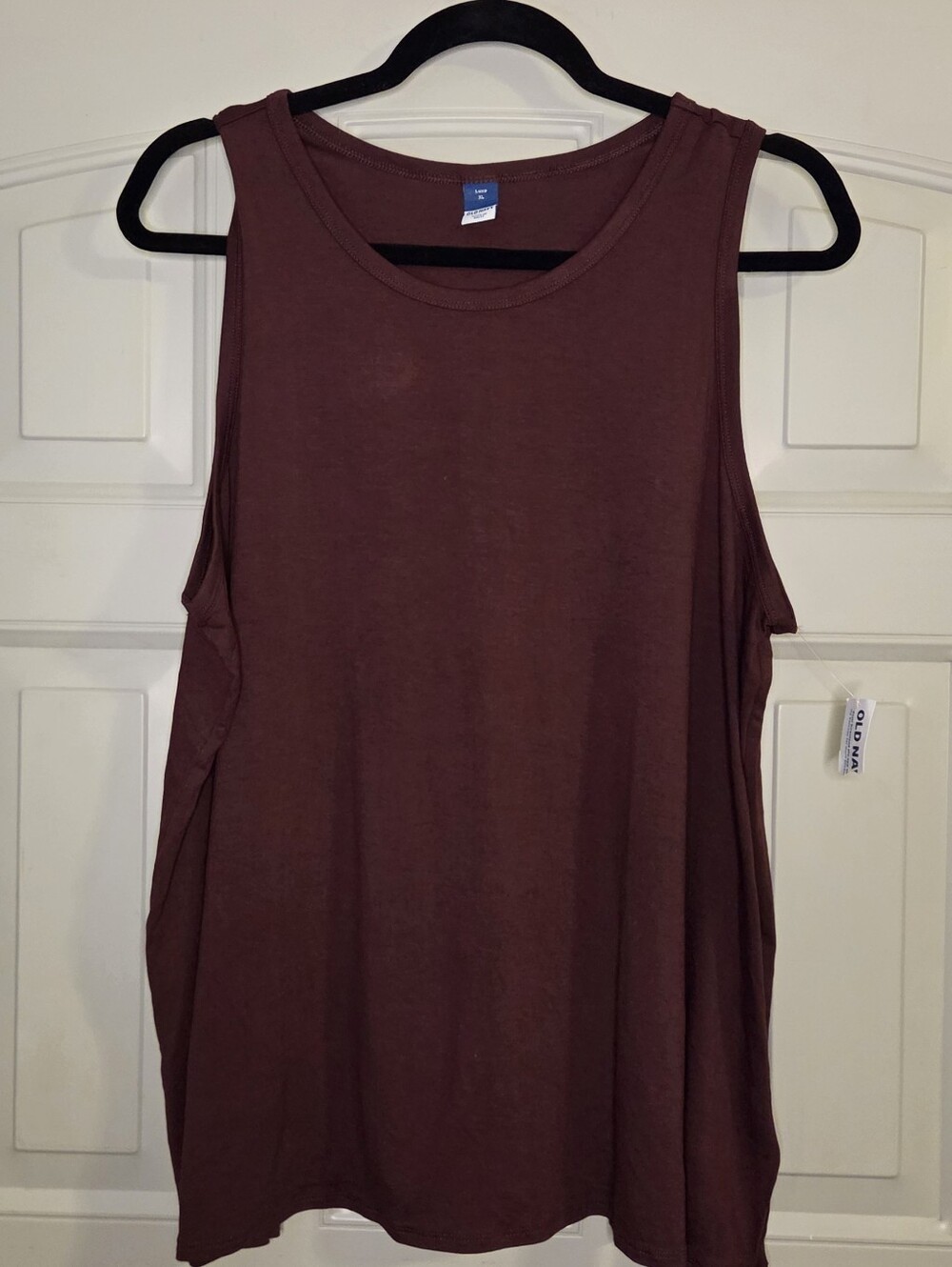 NWT - Old Navy Women's Luxe Sleeveless Tank Top - Burgundy